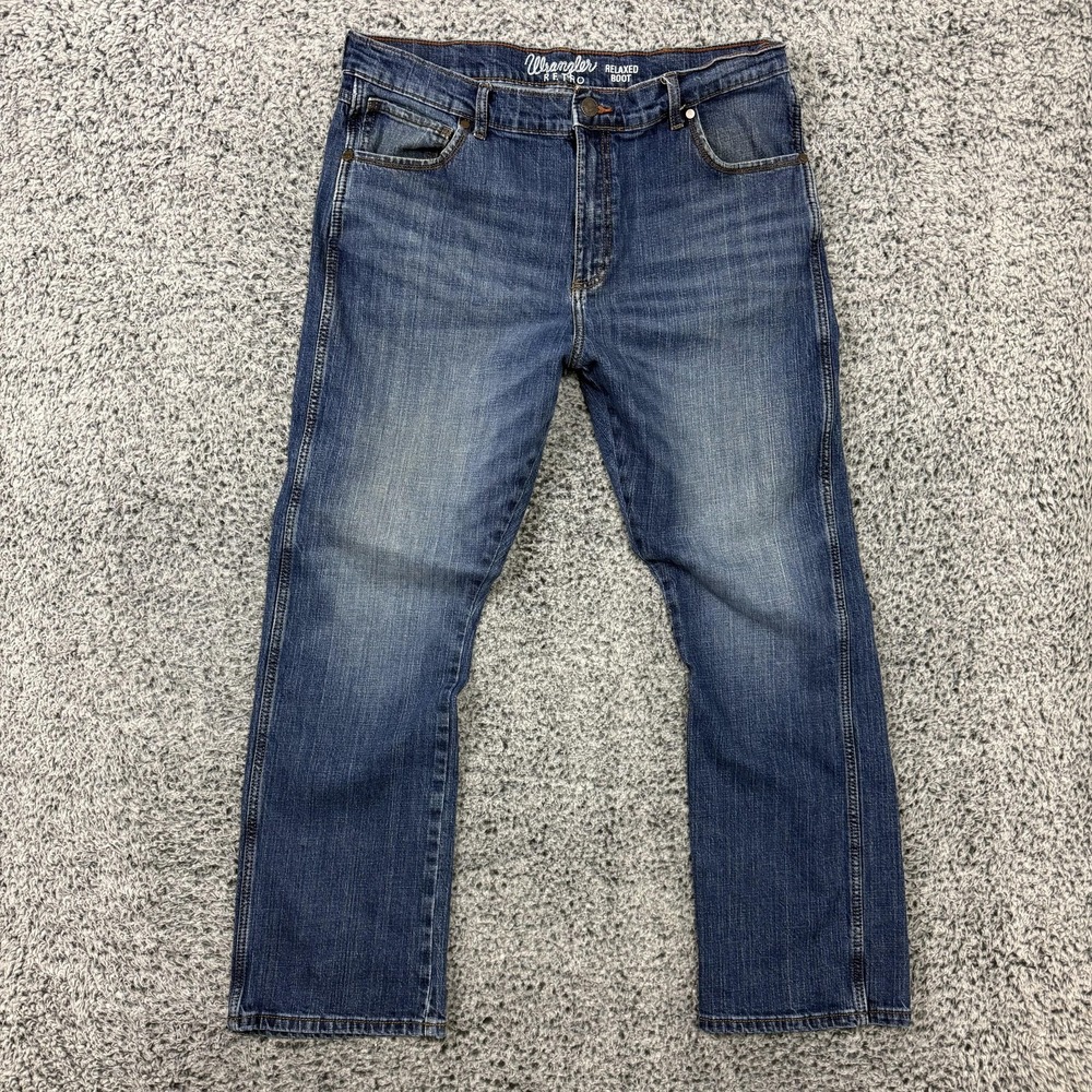 Wrangler Retro Jeans Mens 38x32 Blue Denim Relaxed Bootcut Stretch Medium Wash